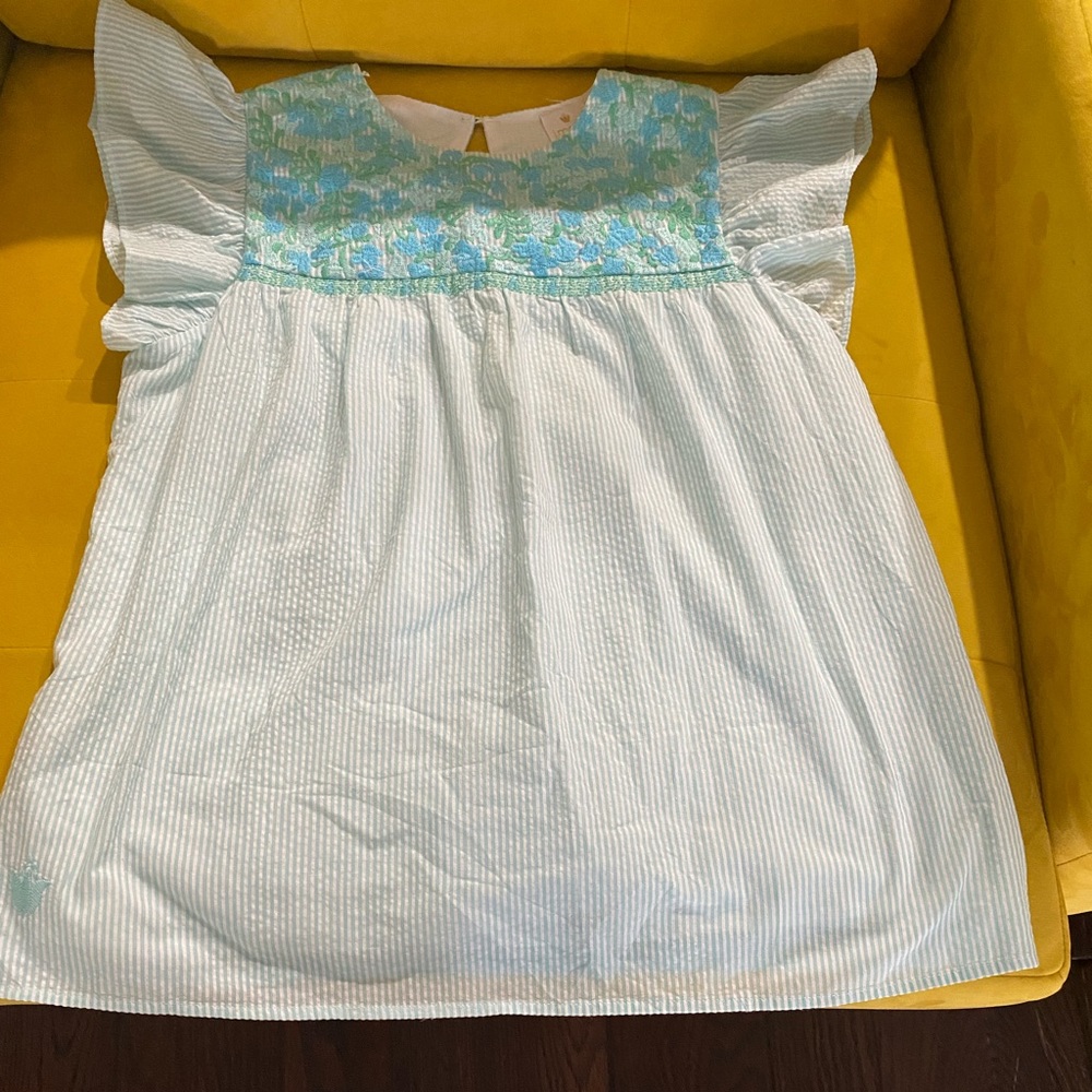 Like new ruffle sleeve embroidered shirt!
